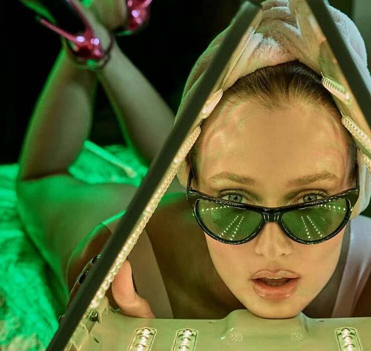 Помічено: українка Анастасія Коваль на обкладинці португальського Vogue