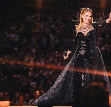 Адель дебютує в кіно