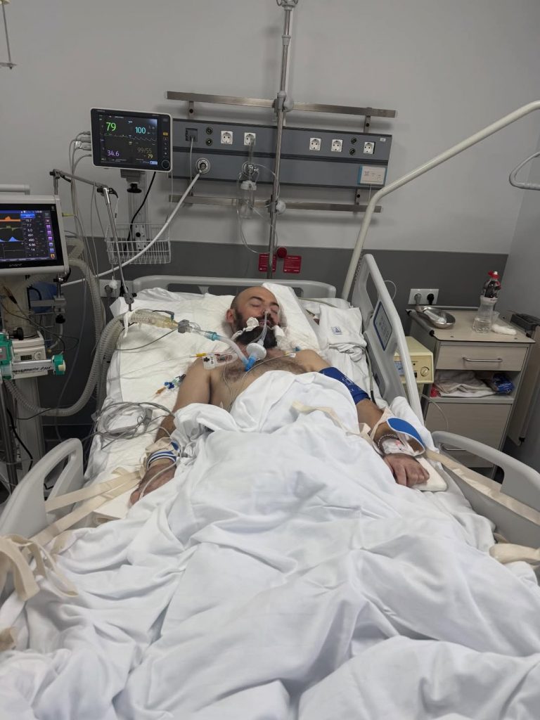 Фронтмен гурту Adam впав у кому