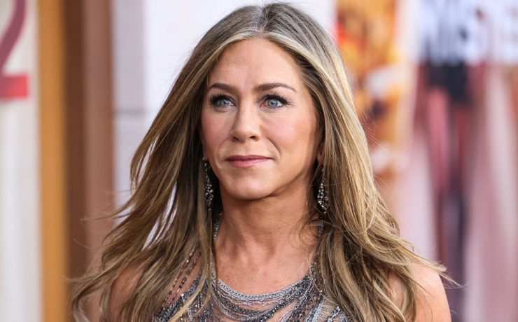 Официально вместе: Дженнифер Энистон впервые представила публике своего бойфренда