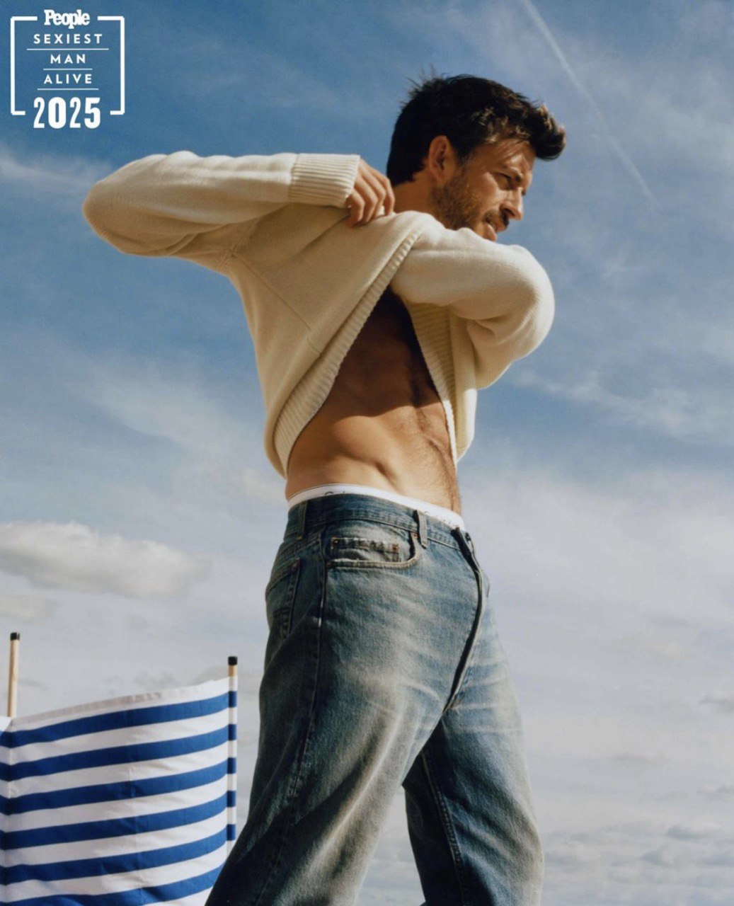 Джонатан Бейли — самый сексуальный мужчина года по версии People