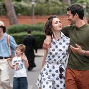 Лілі Коллінз та інші зірки &laquo;Емілі в Парижі&raquo; на коктейльному прийомі у Венеції