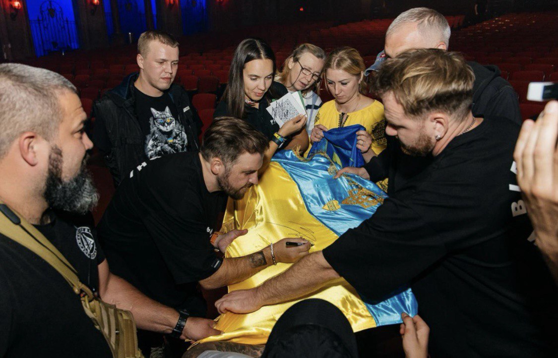 «БЕЗ ОБМЕЖЕНЬ» зібрали понад 185 000$ для ЗСУ під час туру США та Канадою