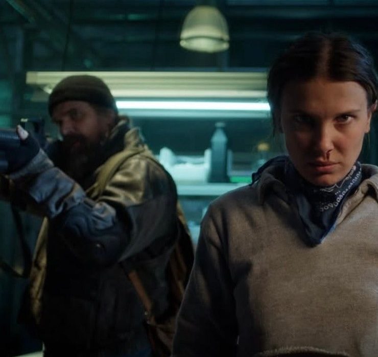 Милли Бобби Браун обвинила Дэвида Харбора в домогательствах