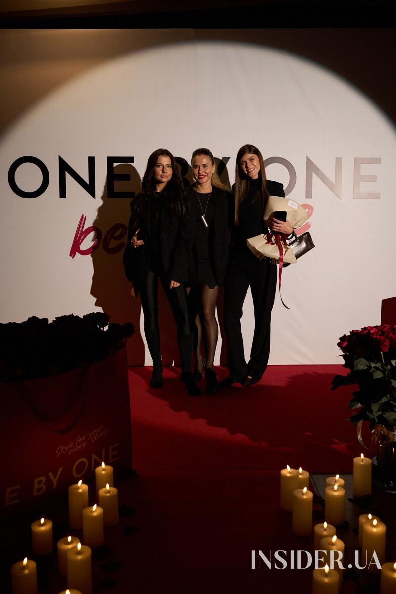 Суцільна романтика: як минув ексклюзивний показ першого епізоду шоу «Холостяк»