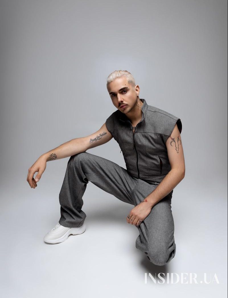 «Тепер мною керують лише мої ідеї»: MÉLOVIN святкує 10-річчя на сцені й підбиває підсумки