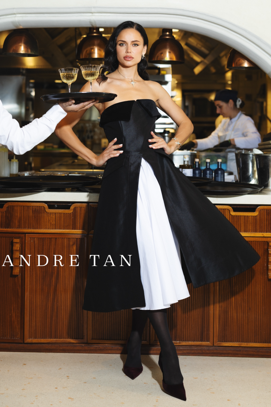 У чому зустрічати Новий рік: розглядаємо святкову колекцію Андре Тана