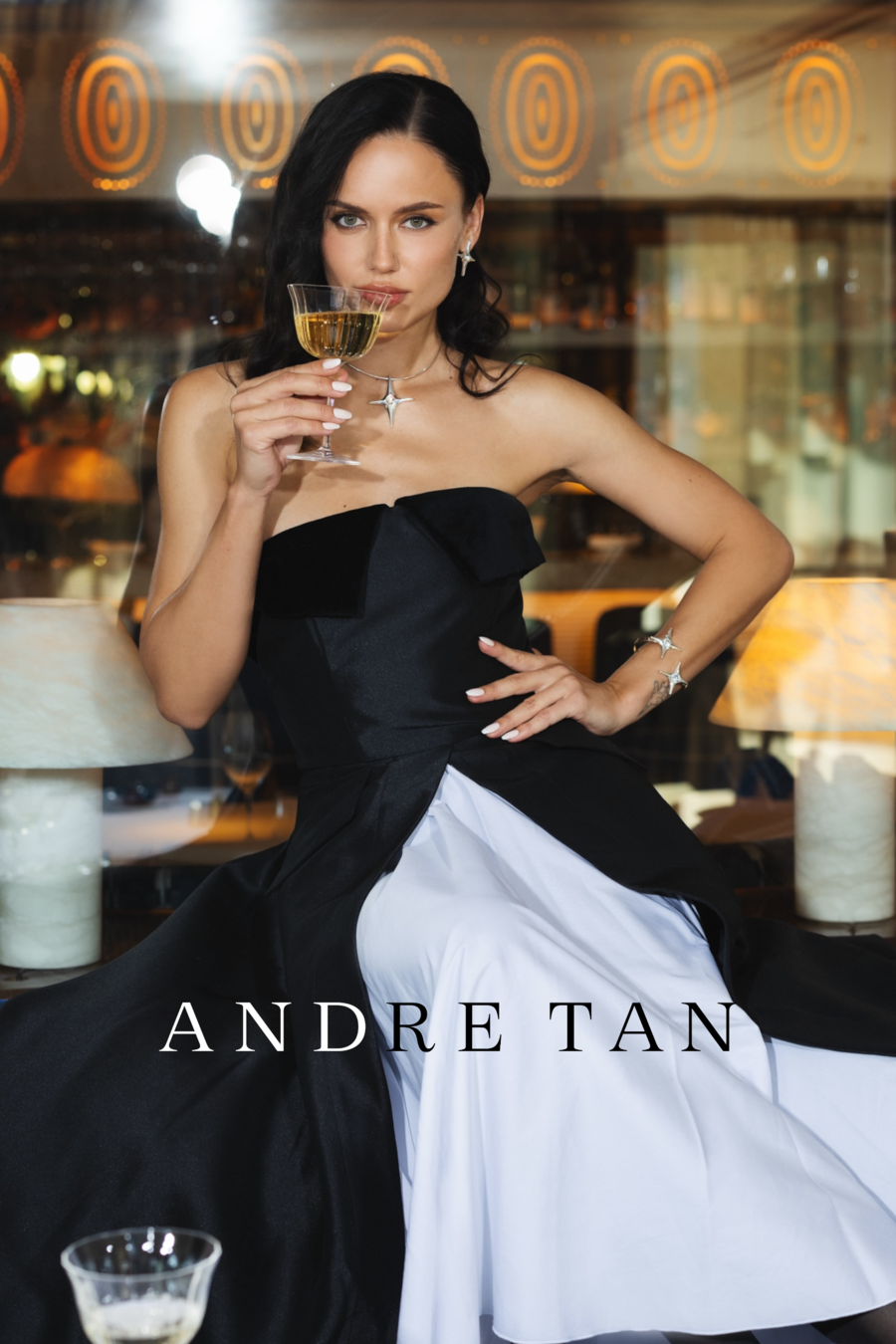 У чому зустрічати Новий рік: розглядаємо святкову колекцію Андре Тана