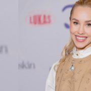 Замечено: фотограф из Луганской области стал автором обложки Vogue Czechoslovakia