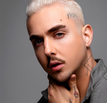 «Тепер мною керують лише мої ідеї»: MÉLOVIN святкує 10-річчя на сцені й підбиває підсумки