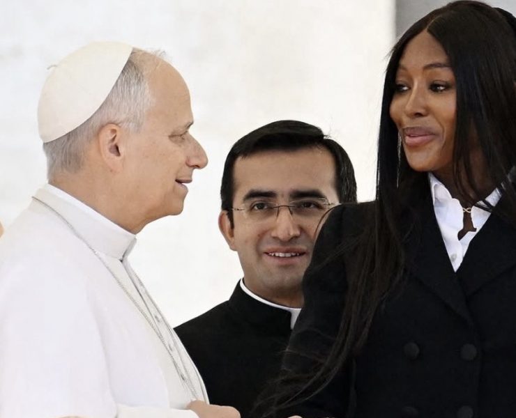 Наомі Кемпбелл