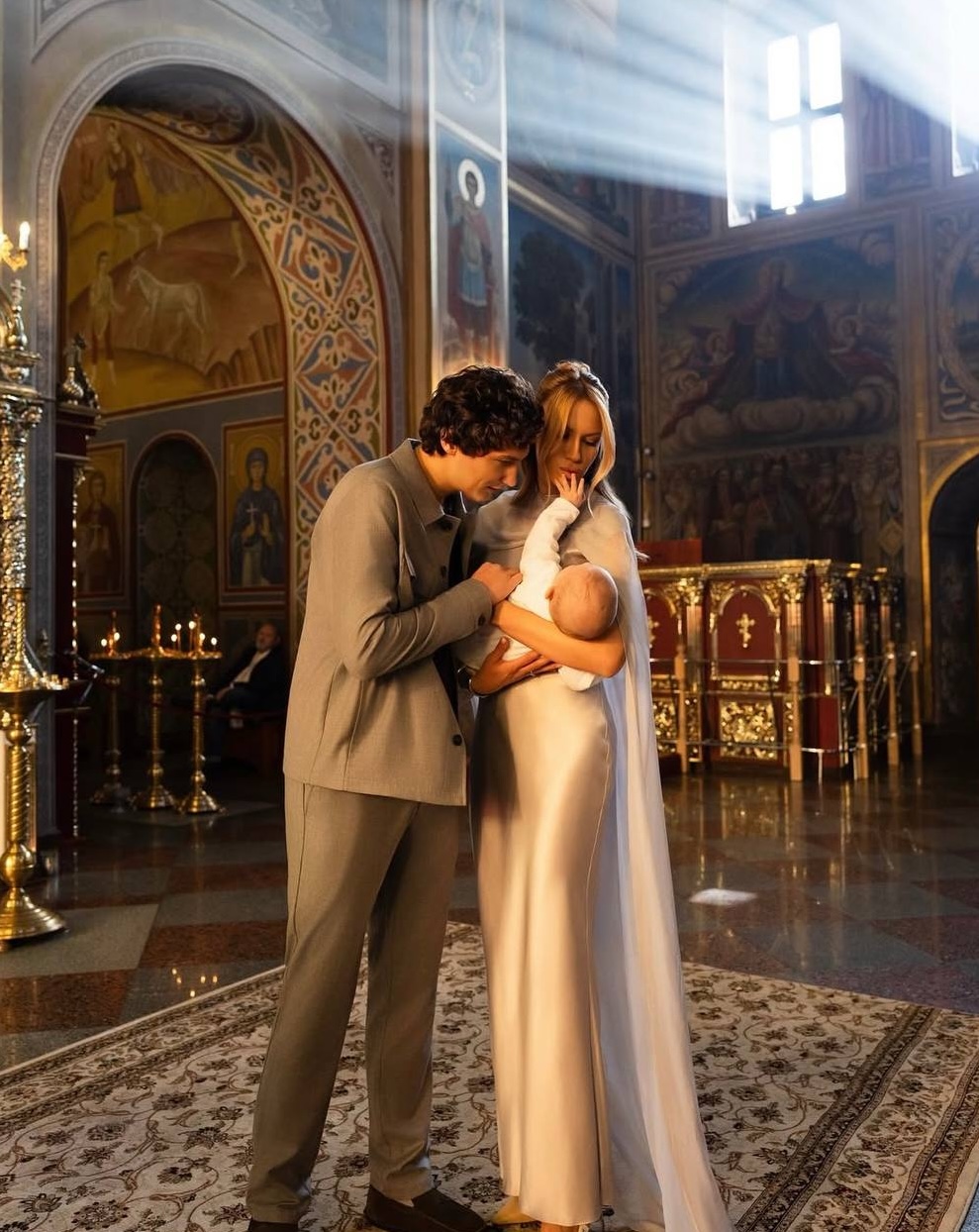 Леся Никитюк покрестила сына и рассекретила его имя