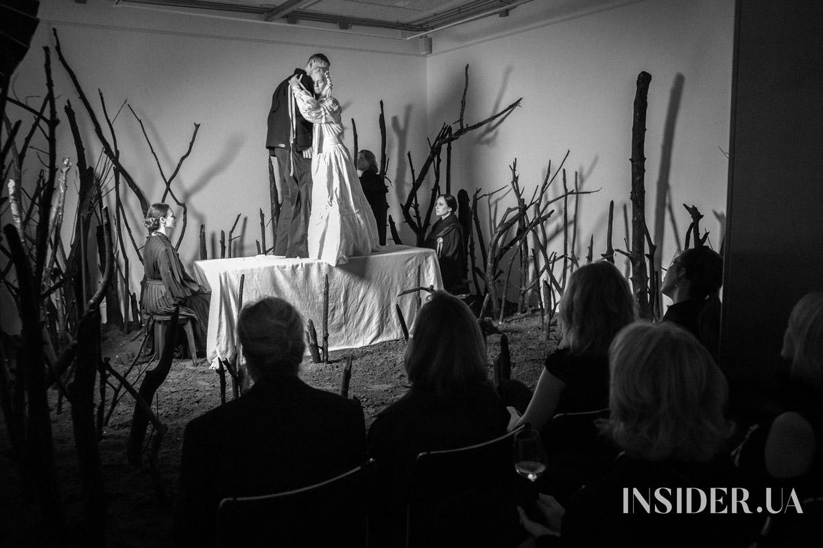 «Прем’єра, яка не відбудеться» — виставка про пам’ять, біль і спадковість нашої культури