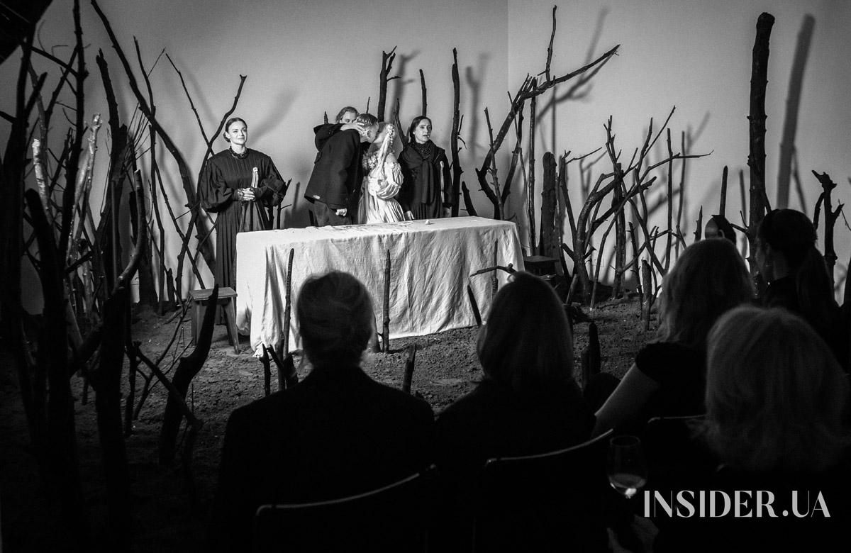 «Прем’єра, яка не відбудеться» — виставка про пам’ять, біль і спадковість нашої культури