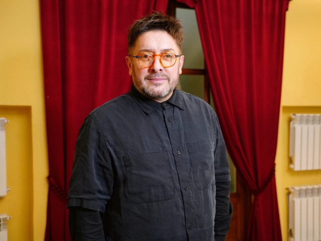 Ефект кіно та дебют балету: як минув концерт CHEEV у Києві