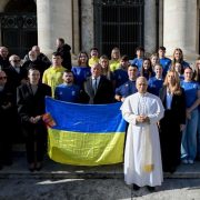 У картатій сукні: Кейт Міддлтон відвідала дитячий благодійний фонд Анни Фрейд