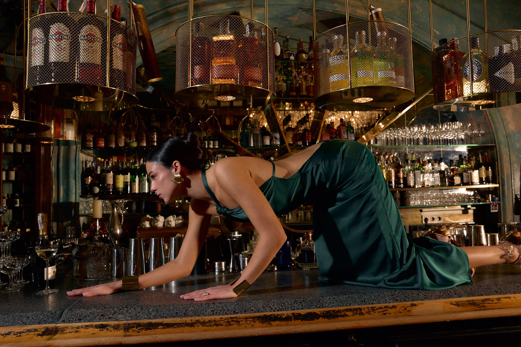 Платья, что притягивают взгляды: рассматриваем праздничную коллекцию VISHNI