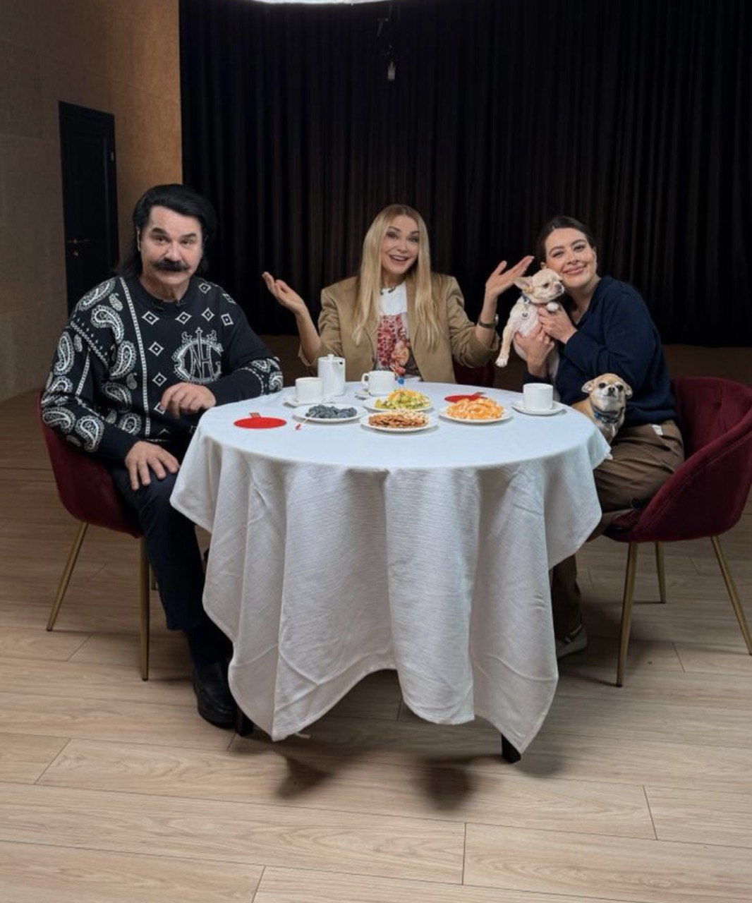 «Моя жена спасла меня»: Павел Зибров впервые о предательстве, разводе и любви