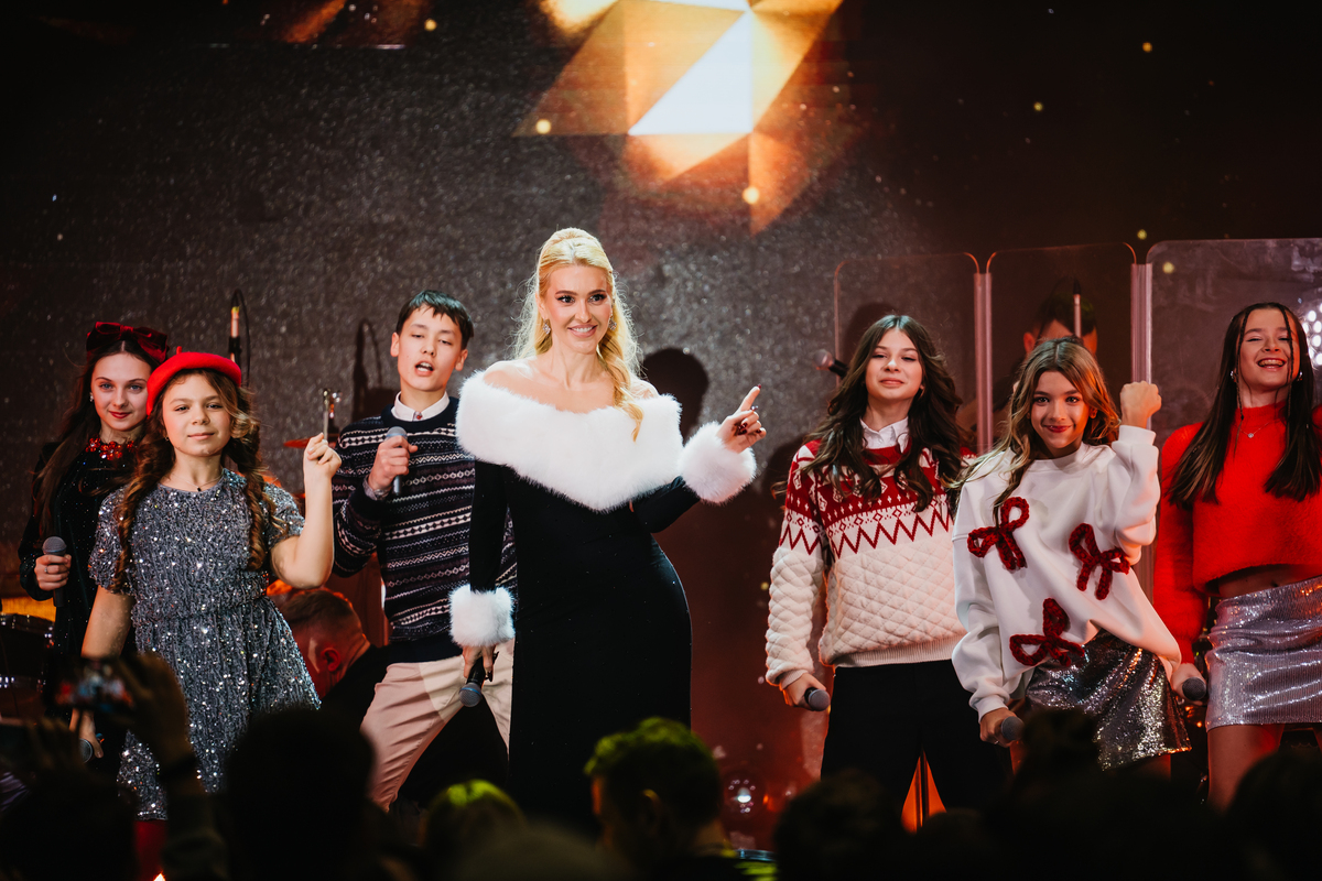 Мільйон для дітей: як відбувся благодійний захід Даші Квіткової «Під подушкою»