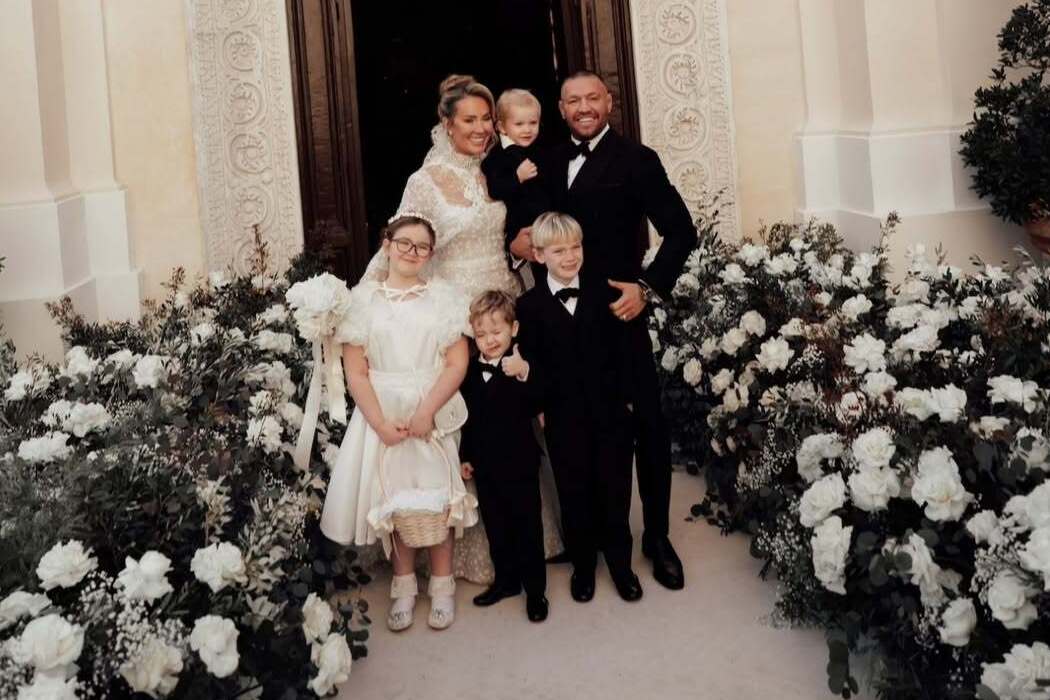 У мережі з’явилися перші світлини з весілля Конора Макгрегора