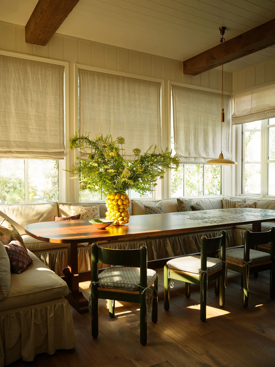 В оточенні гір: Кендалл Дженнер показала свій новий будинок у Каліфорнії