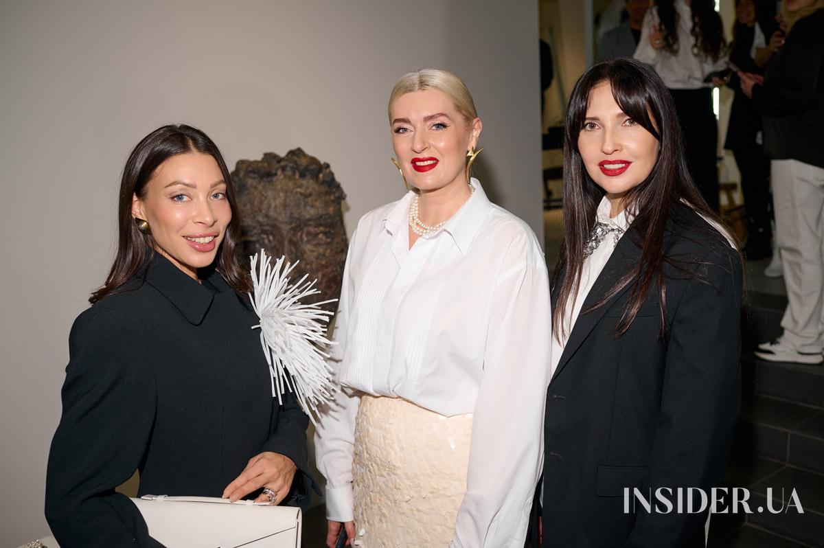 Без ролей і прикрас: як пройшла перша зустріч «Недосконалих жінок»