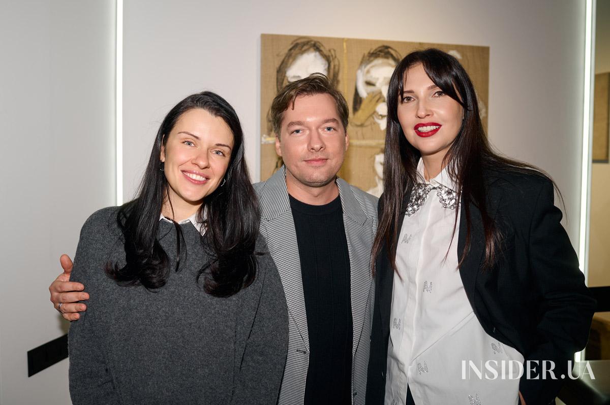 Без ролей і прикрас: як пройшла перша зустріч «Недосконалих жінок»