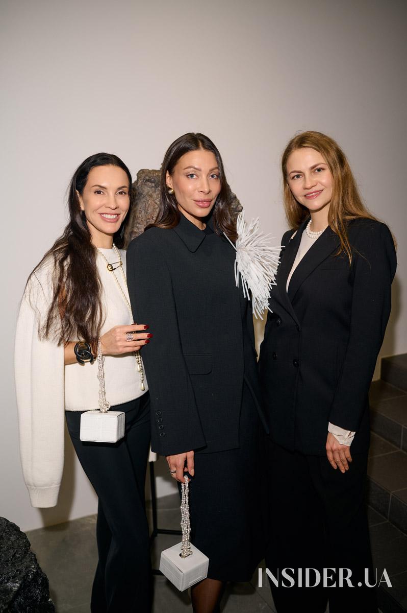 Без ролей і прикрас: як пройшла перша зустріч «Недосконалих жінок»