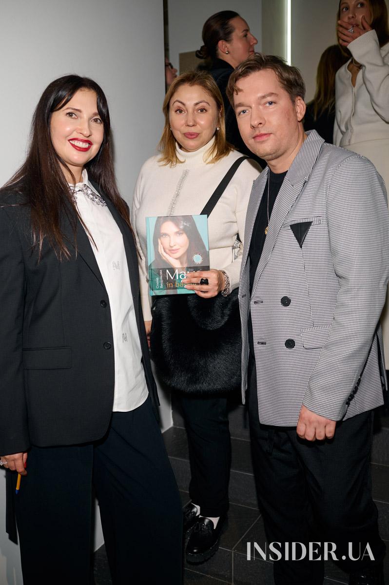 Без ролей і прикрас: як пройшла перша зустріч «Недосконалих жінок»