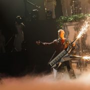 «Чужих дітей не буває!»: Тіна Кароль вийшла на марш матерів у Лондоні