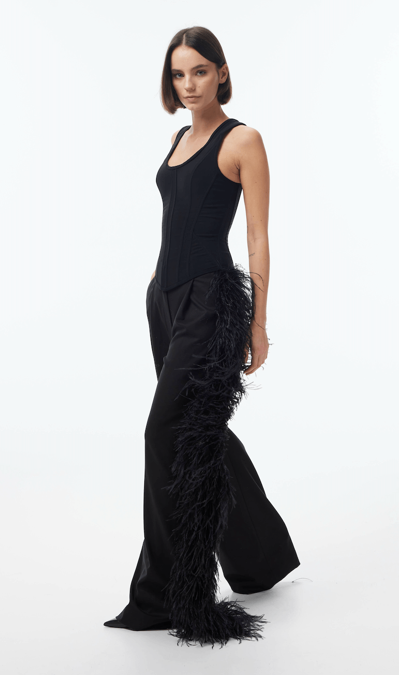 У чому зустрічати Новий рік? 10 святкових образів від українських брендів