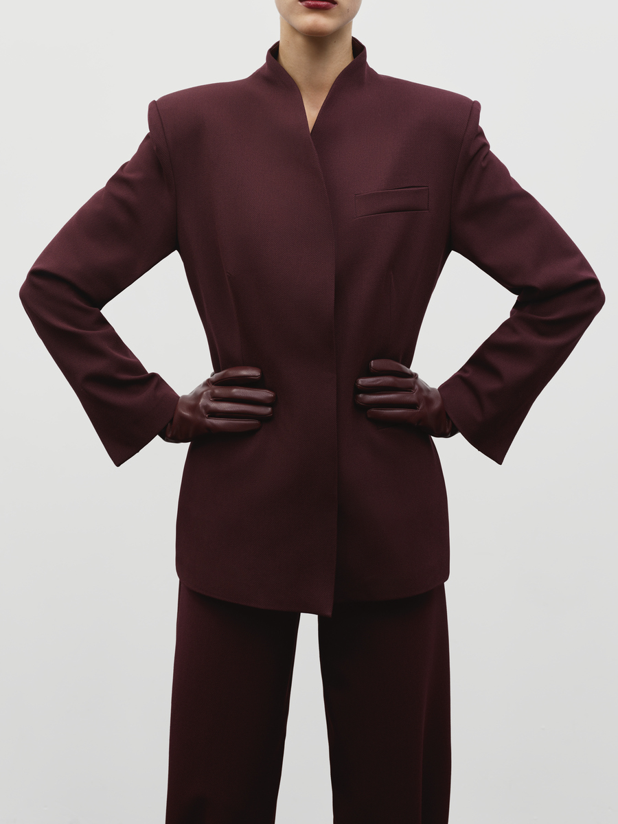 Переосмислення жіночності у новій колекції бренду LILCORNER