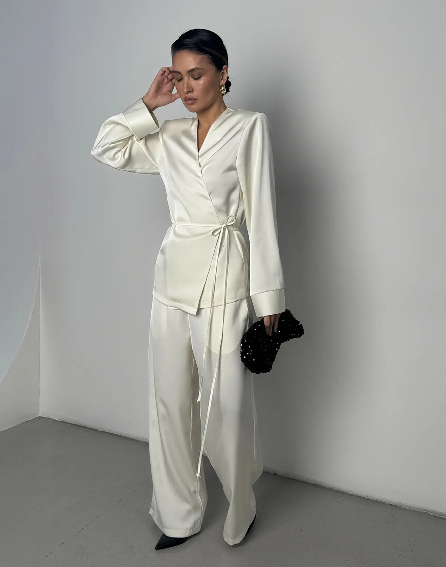 У чому зустрічати Новий рік? 10 святкових образів від українських брендів