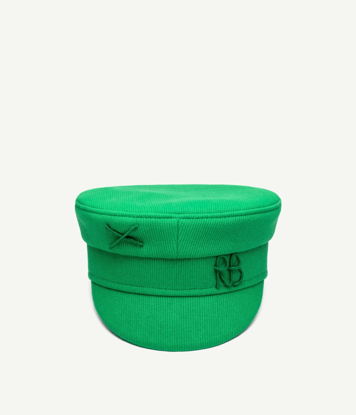 Носії: Ешлі Парк у кепі Ruslan Baginskiy у новому трейлері «Емілі в Парижі»