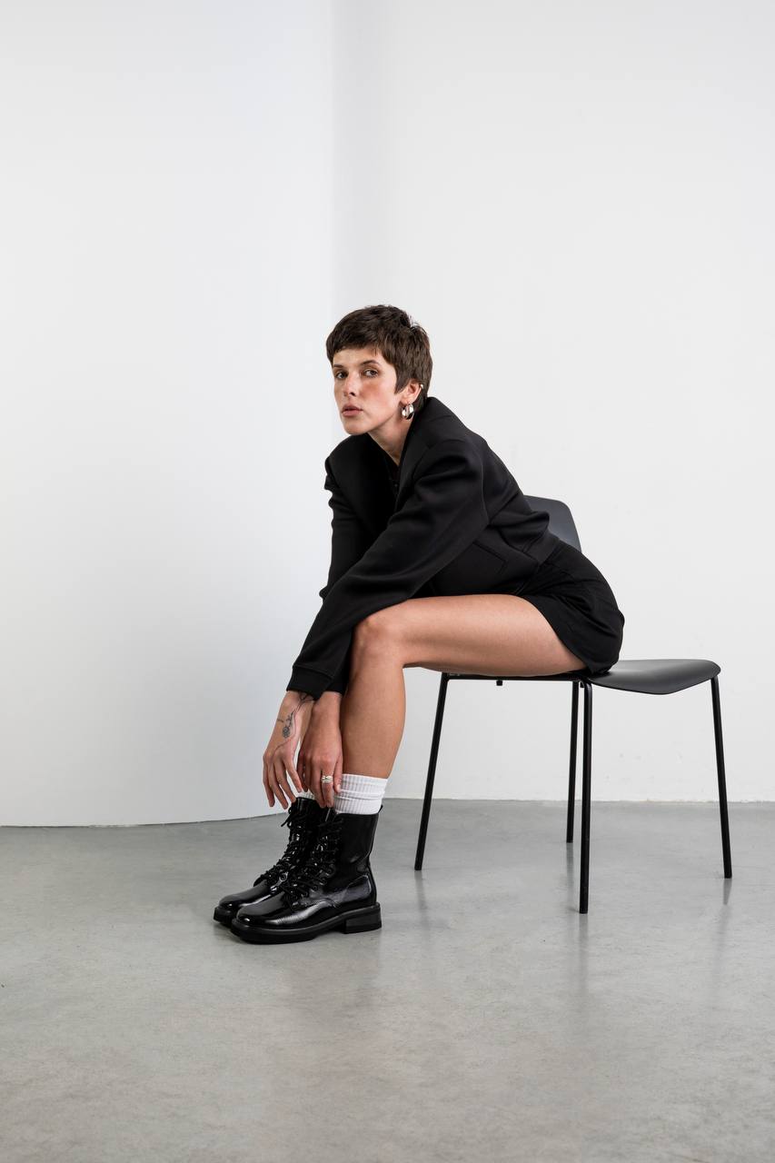 Від хутряних балеток до утеплених лоферів: головні тренди взуття холодного сезону