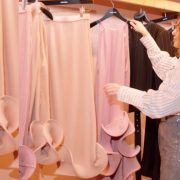 Тіло як маніфест: Тіна Кароль та VISHNI випустили лімітовану колекцію одягу