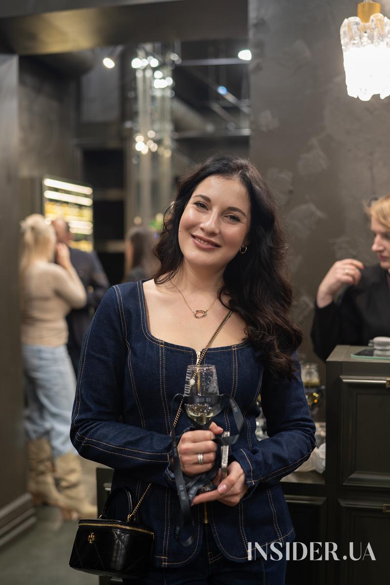 Нова парфумерна точка тяжіння: PARFUM B&Uuml;RO відкрився в Одесі