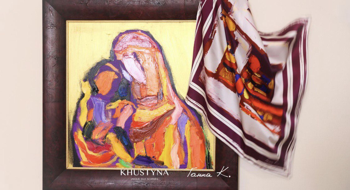 Світло, що не згасає: KHUSTYNA та Ганна Криволап презентували колекцію шовкових хустин Luminescence