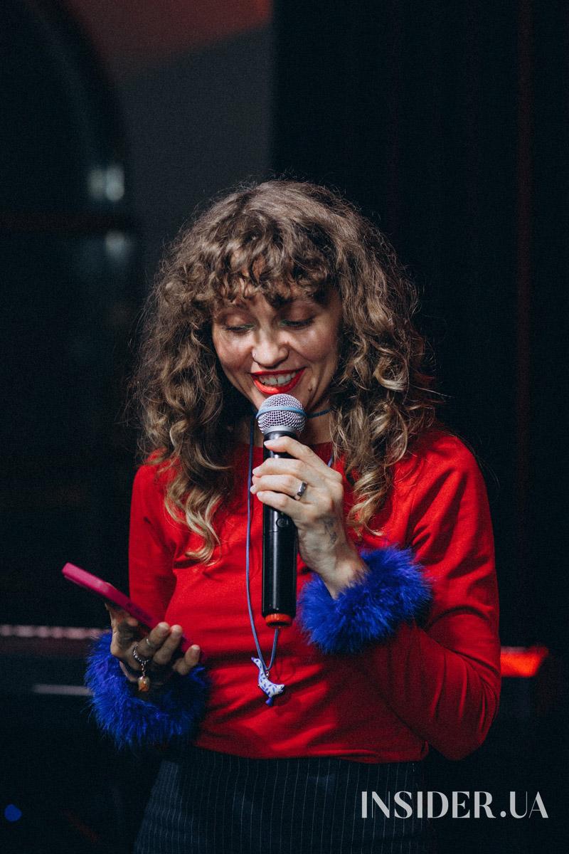 Поезія спротиву і свободи: як відбулася презентація збірки «Крила» у Києві