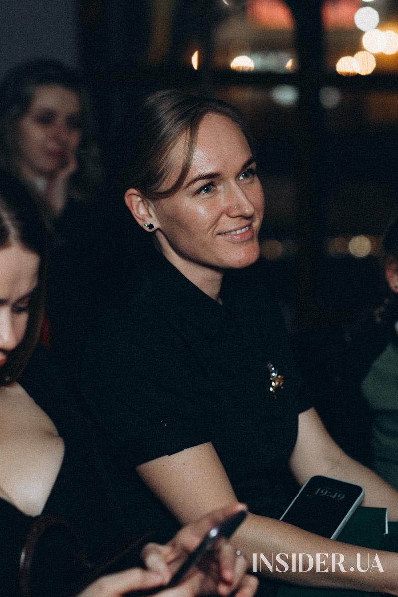 Поезія спротиву і свободи: як відбулася презентація збірки &laquo;Крила&raquo; у Києві