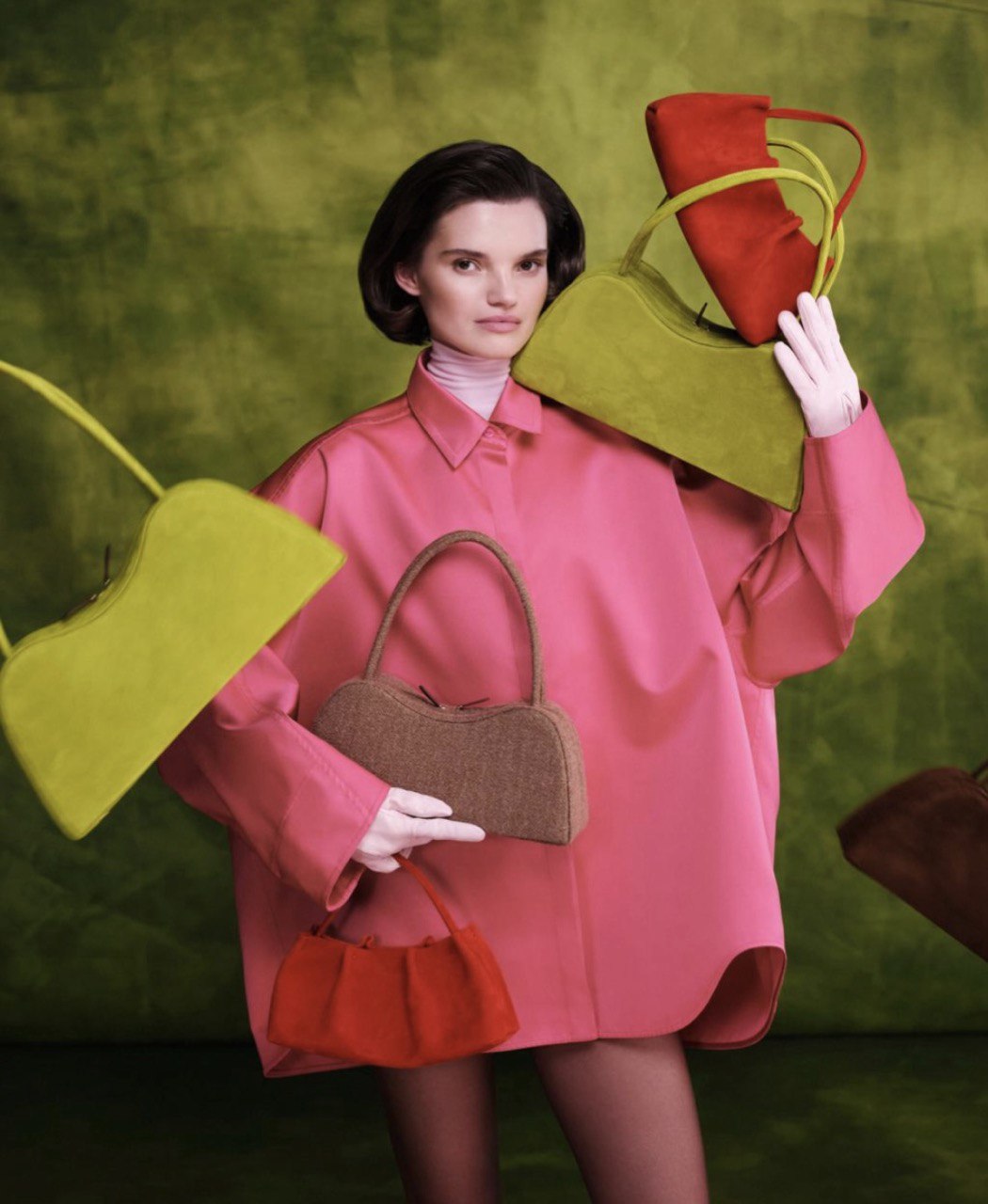 Театральна естетика у лімітованій колекції POELLE x the COAT by Katya Silchenko