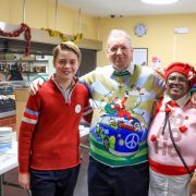 Вслед за Уэльскими: Меган Маркл и принц Гарри представили рождественскую открытку