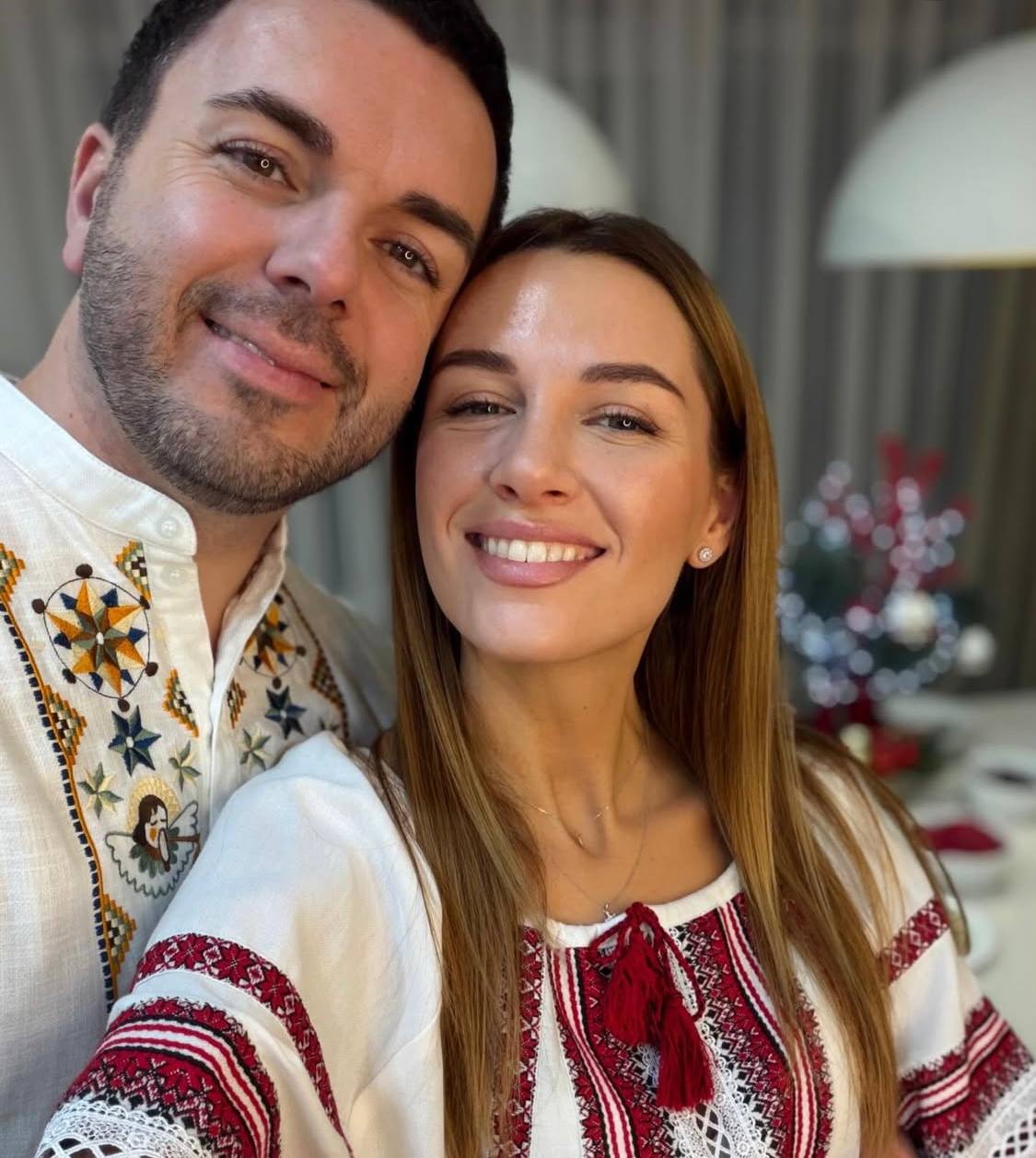 Джамала, Катя Осадча, родина Решетників тощо: різдвяні листівки зірок