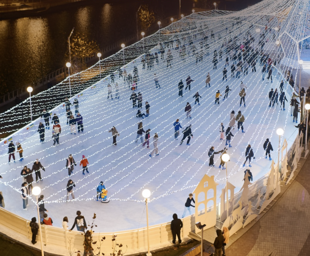 Різдвяний настрій у Києві: 9 локацій для родинного відпочинку