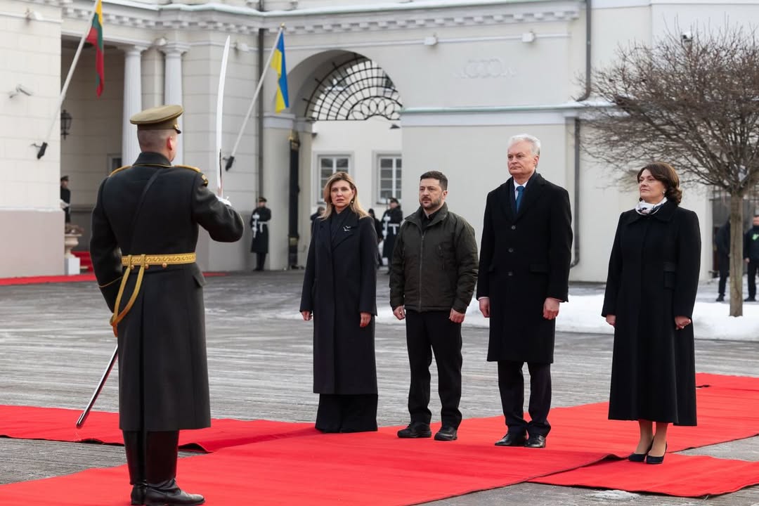 Володимир та Олена Зеленські прибули до Литви