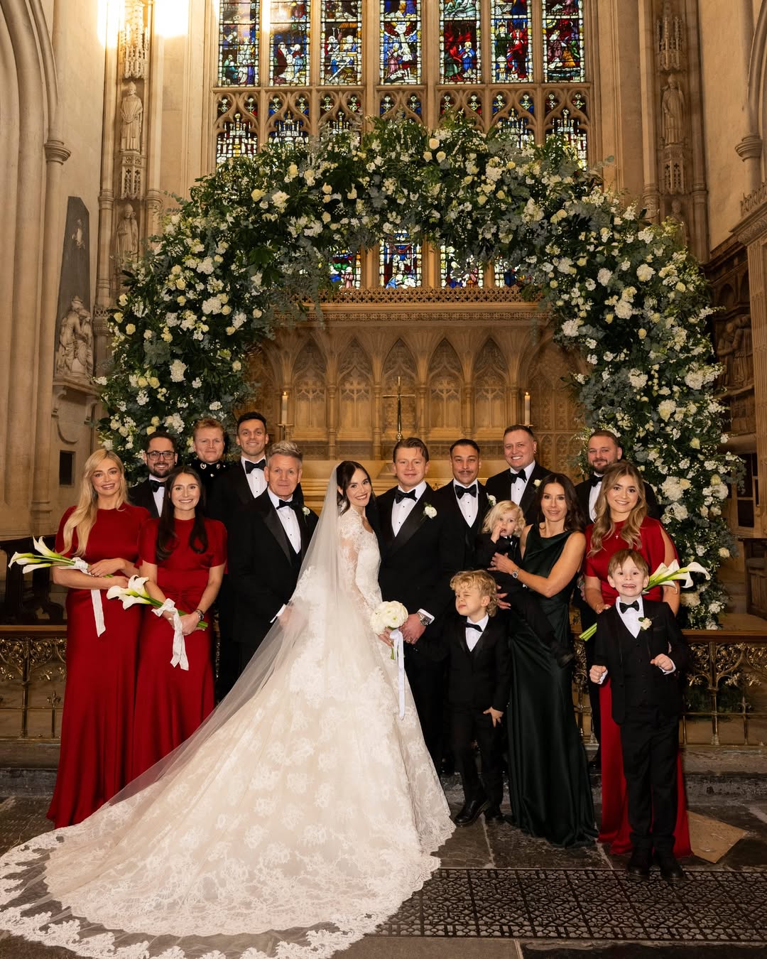 Гордон Рамзи выдал свою дочь замуж: первые фото и подробности свадьбы