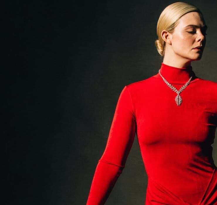 Носії: Ель Феннінг приміряла сукню Marianna Senchina