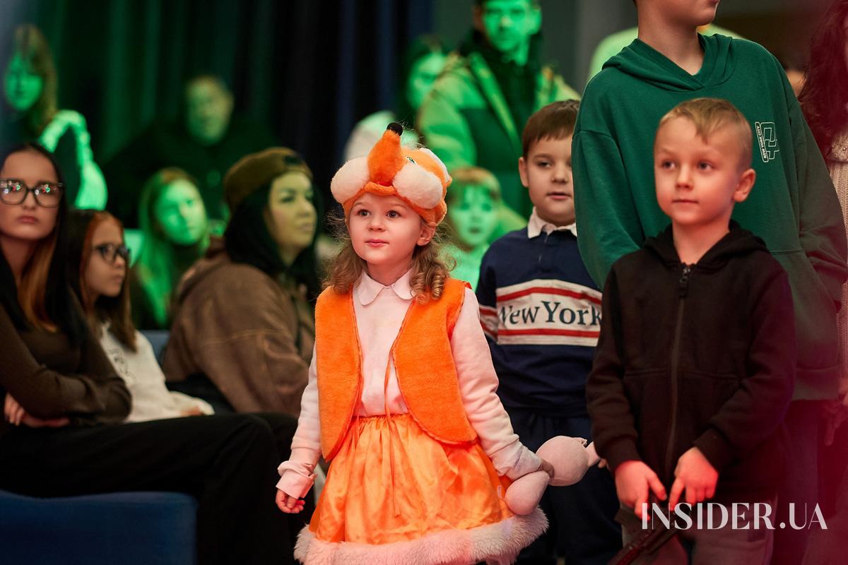 Як минув благодійний захід для дітей захисників &laquo;За хвилину до Різдва&raquo;