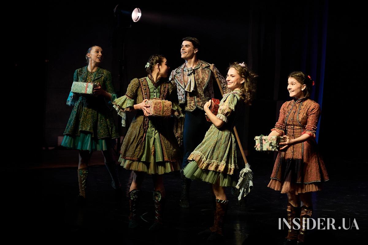 Як минув благодійний захід для дітей захисників &laquo;За хвилину до Різдва&raquo;