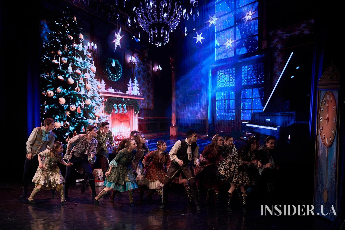 Як минув благодійний захід для дітей захисників «За хвилину до Різдва»